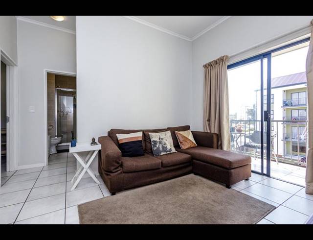 2 BEDROOM COMPLEX FOR SALE IN WITFIELD